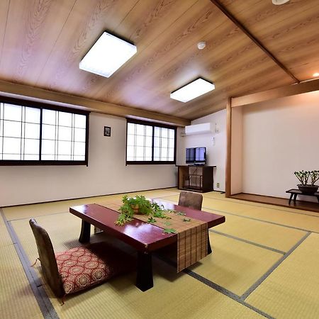 אומאצ'י Takenoya Ryokan מראה חיצוני תמונה