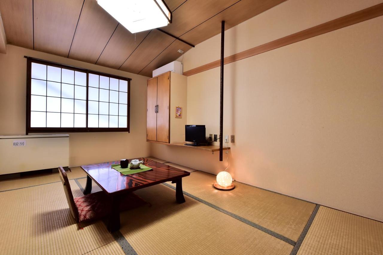 אומאצ'י Takenoya Ryokan מראה חיצוני תמונה